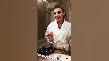 Nadine Coyle Mocking Herself Over A Makeup Fail 