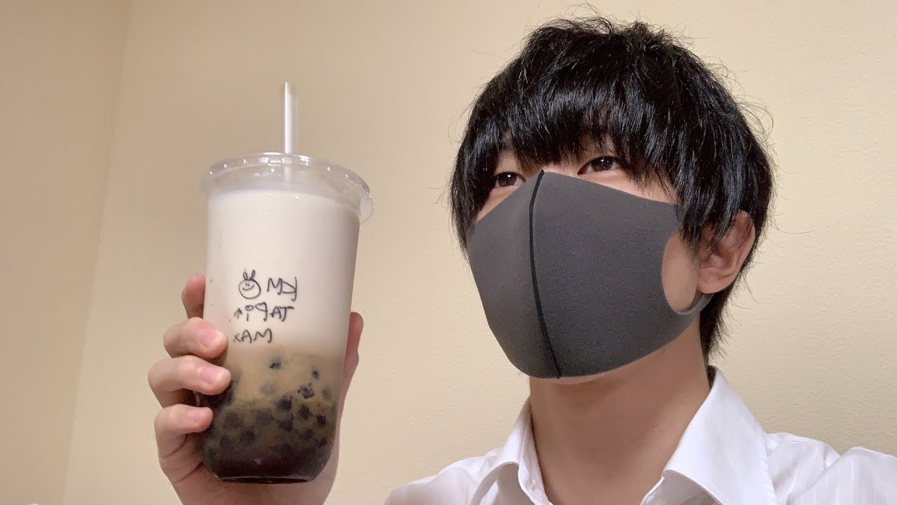 大流行】人生で初めてタピオカを飲んだ男の感想がこちらです。 - YouTube