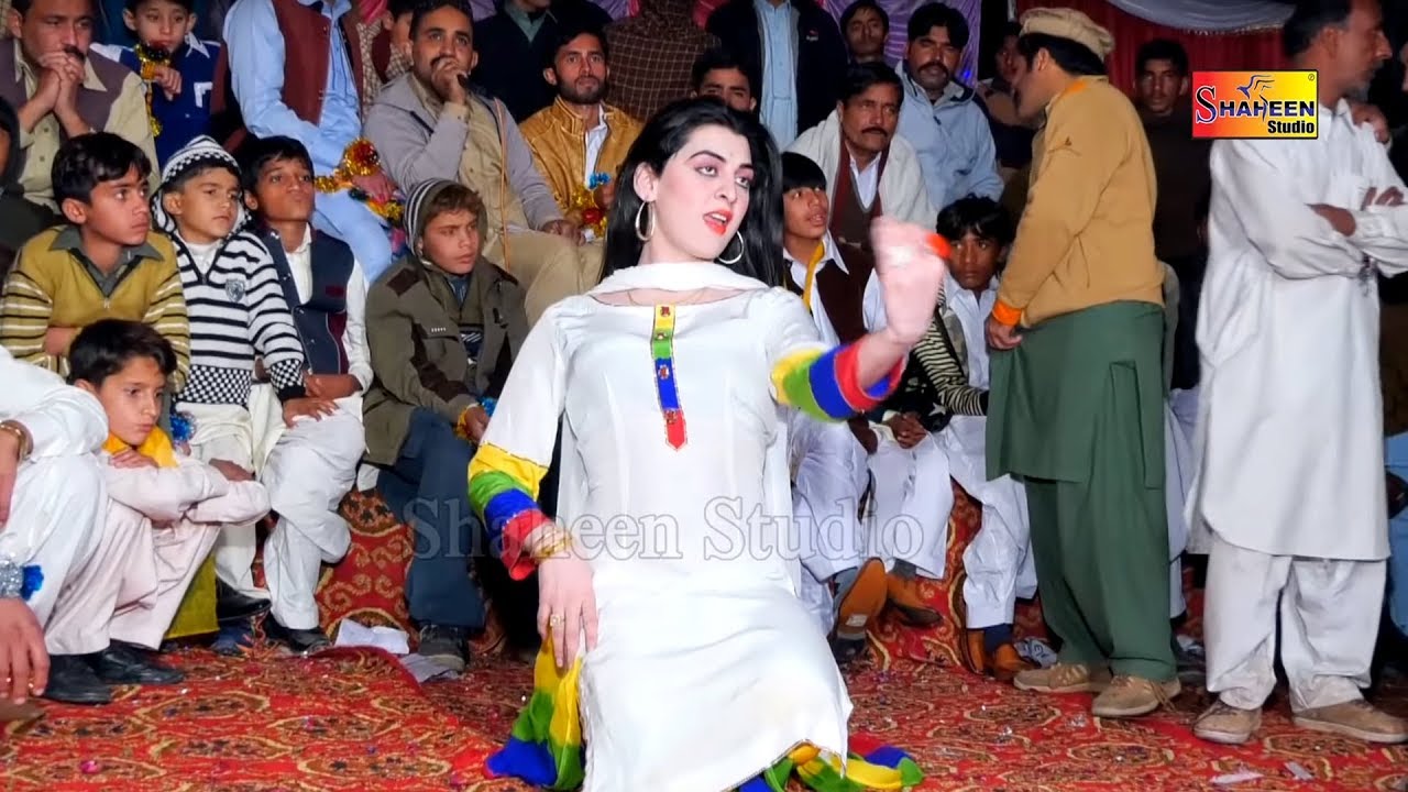 Madam Talash Jaan | Asan Paky Dholy Dy | New Dance 2019 | in Sahiwal Shaheen Studio