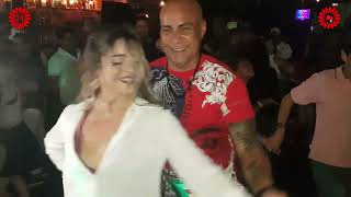 Video thumbnail of "ASÍ SE BAILA SALSA EN LA PLACITA DE SANTURCE (PUERTO RICO)"