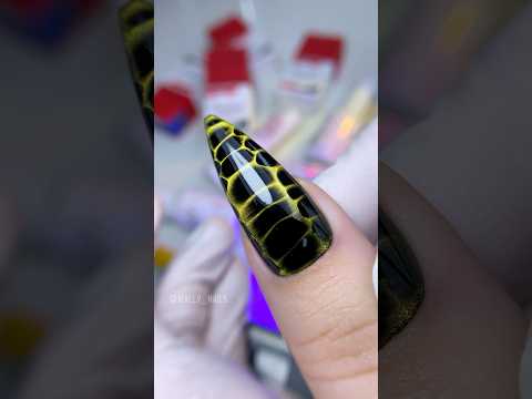 Дизайн рептилия 🐍 #маникюр #wally_nails #nailart
