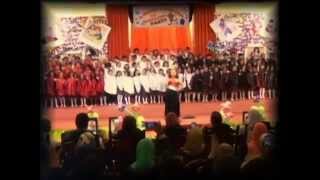 graduation party {1} 2013/2014 - Al Mostakbal Language Schools