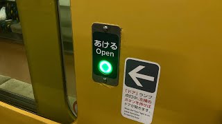 105系U編成の半自動扱いでドア開閉　宇部新川駅