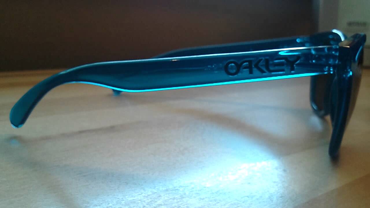 oakley frogskins acid blue oakley frogskins acid blue