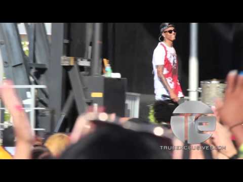 August Alsina Takes Over Hot 97's Summer Jam Stage 2014