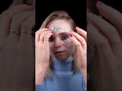 ASMR | Tippity-tapping my with rhinestones bedazzled face