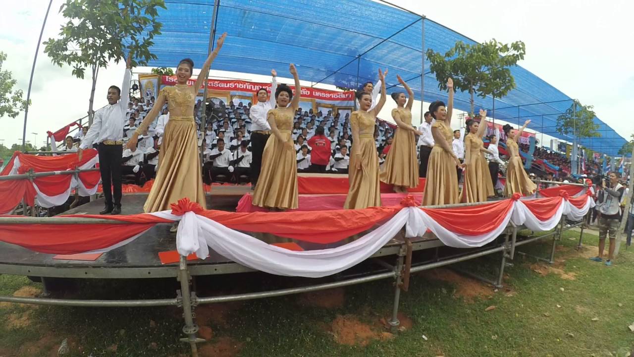 ลีดเดอร์โรงเรียนอุบลรัตนราชกัญญาราชวิทยาลัยนครราชสีมา งานTOYOTA MOTOSPORT 2016