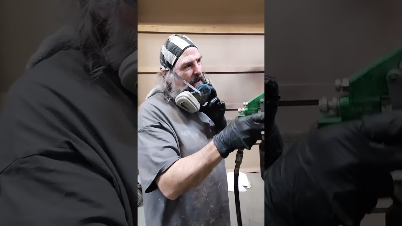 Painting a Giant Skull Animatronic at Distortions Unlimited