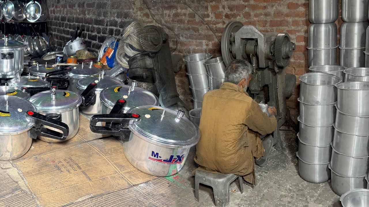 Inside Factory Process | incredible Mass Production of Pressure Cooker through Aluminium Recycling