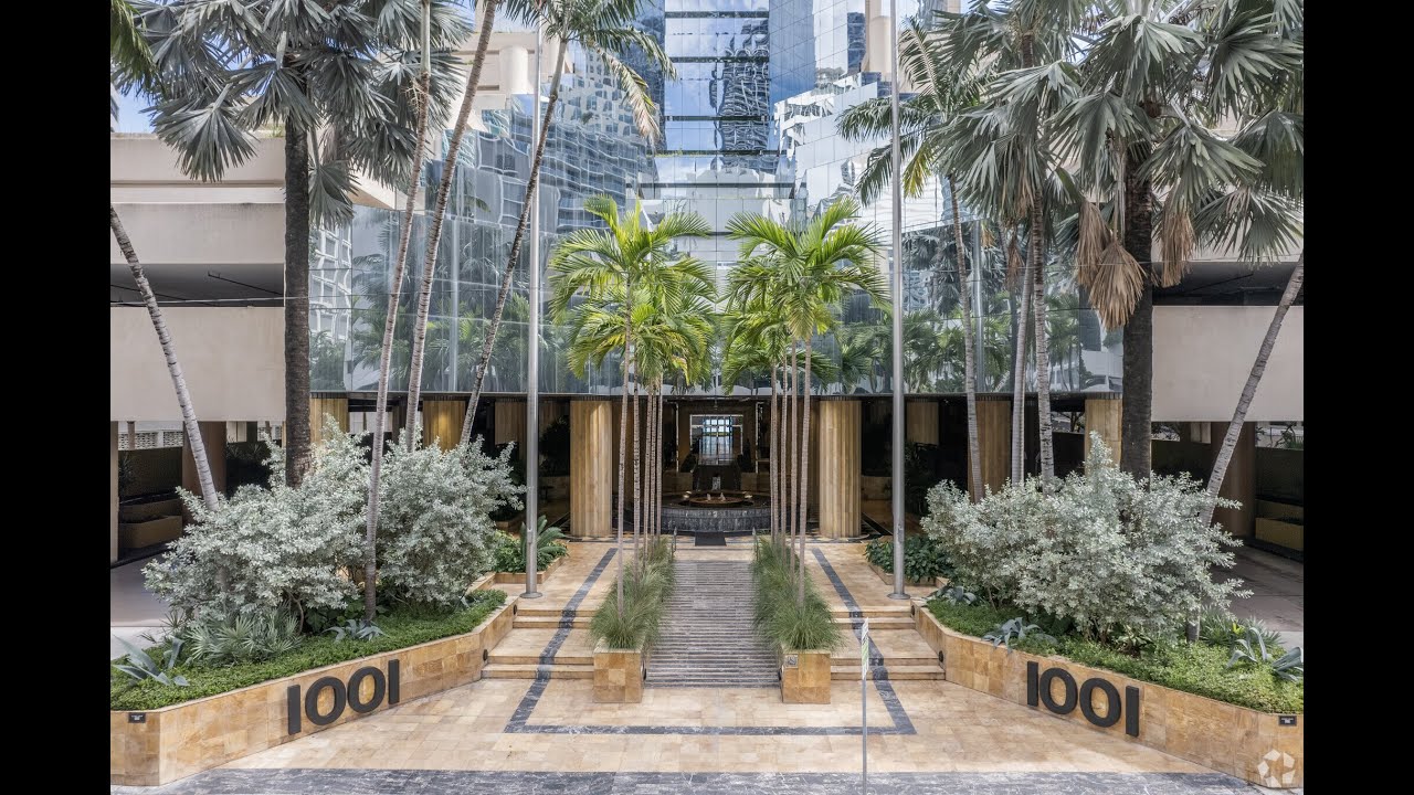1001 Brickell Bay Drive Miami - 28th Floor Office Space