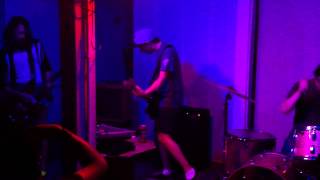 Speedy Ortiz - Cash Cab (The Blank Space, St Louis MO 07/15/2013)