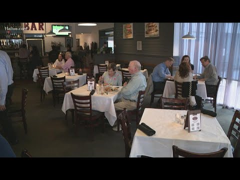 Video: 11 Bars Und Restaurants Schwören Uns Burlington Einheimischen Vorbei