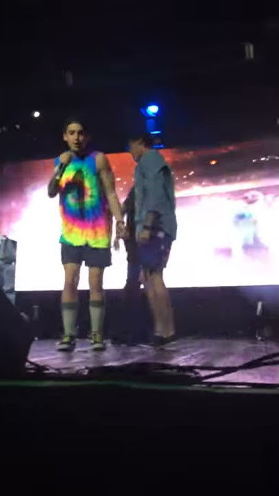 The Janoskians Got Cake Tour - Best Friends clip - Ft. Lauderdale 9.19.14 (Front Row)