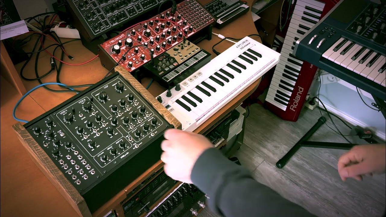 Tangerine Dream Intro "Ricochet Part 1" YouTube