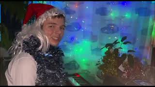 Soft Mozart Recital 2025–2026: Michael (16) plays A Christmas tree was born in the forest. L.Beckman screenshot 4