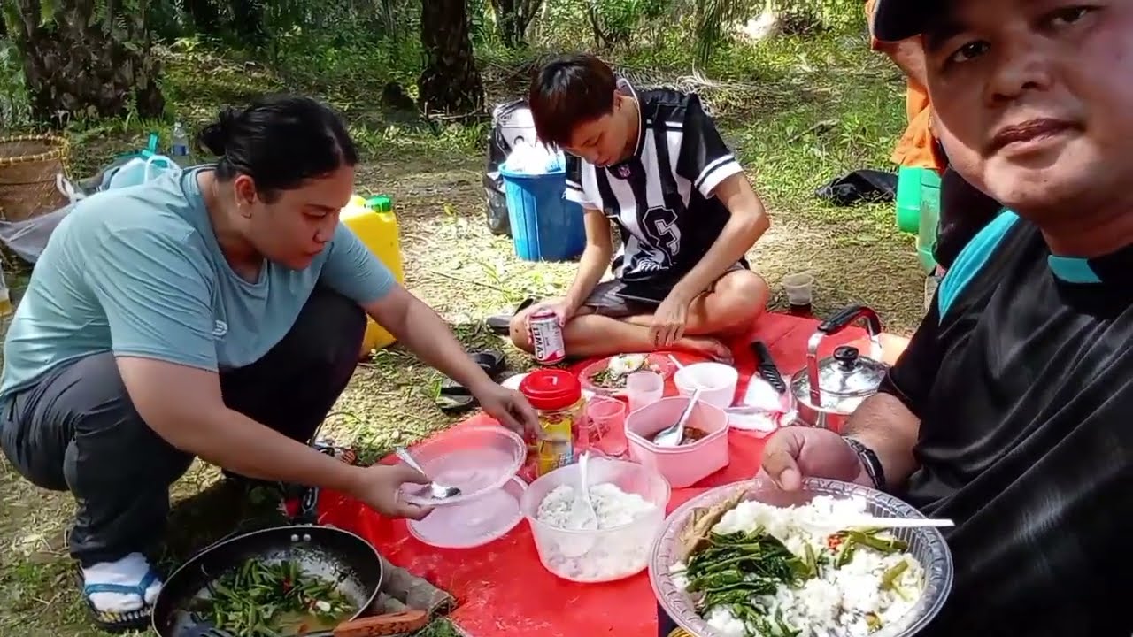 Merarau Tengahari Ba Kebun Aja.