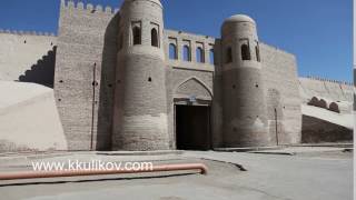 entrance gate in the ancient city wall. Uzbekistan. Khiva