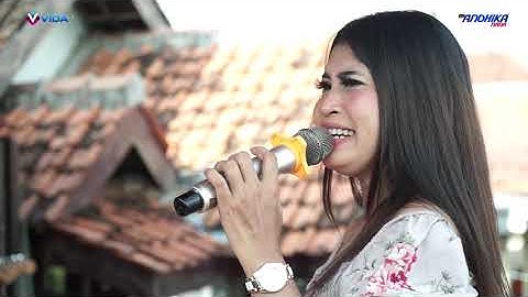 DEMEN BLI MARI MARI (ita dk) Voc. DESY New.Andhika Nada ,Live kemurang - kulon
