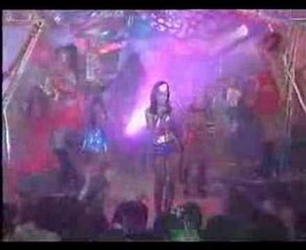 Natalia Oreiro singing Fuiste