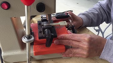 DEFU Key  Cutting Machine Model 368A  Making  Laser Cut for Honda Key