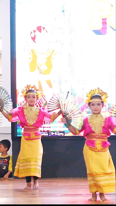 tari angin mamiri pesburq 2024 grand mall bekasi KCN penggilingan #taritradisionalindonesia #shorts