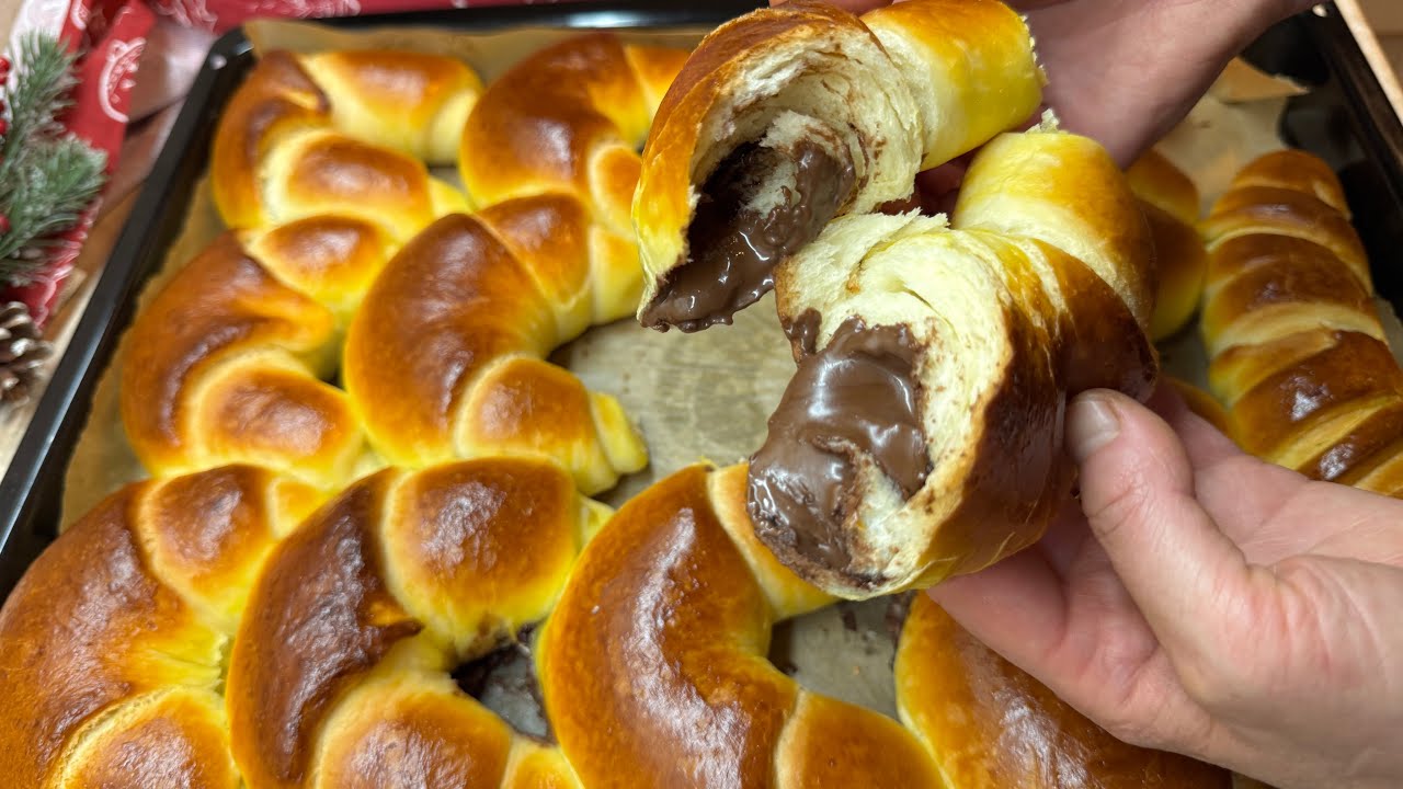Deliziosi Panetti Ripieni di Crema al Cioccolato – Ricetta Facile e ...