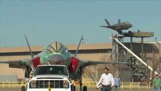 RAAF F-35A pilots attend Centenary of Military Aviation Air Show