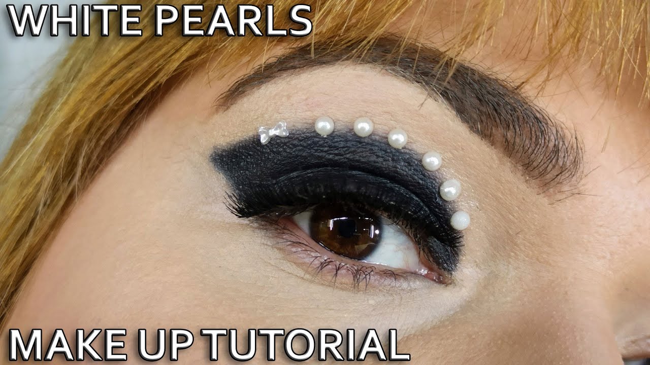 White pearls | Makeup tutorial | Tati Beauty Textured Neutrals vol 1 palette