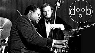 Oscar Peterson – Love For Sale