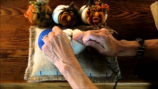Needle Felted Pumpkin Tutorial 1: The Body by Sarafina Fiber Art