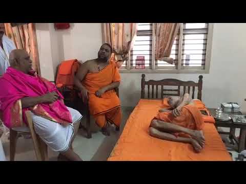 Sri Subundharetha Theertha  visited  Sri Vishweshwara Theertha Sri Padangalas Payajar Mutt