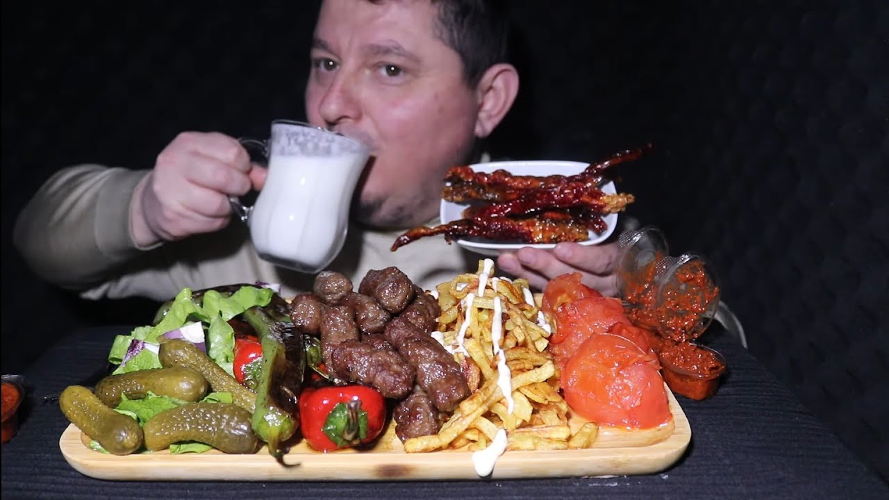 #MUKBANG #ASMR Tekirdağ Köftesi Çıtır Biber