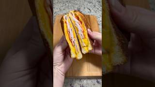 Grilled Ham and Cheese Sandwich 🧀🔥 | 5-Minute Recipe