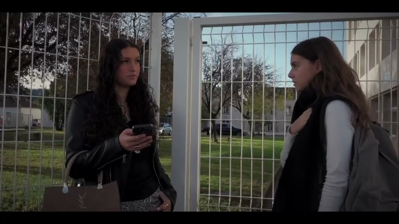 Bande d'annonce Dans l'ombre des rires