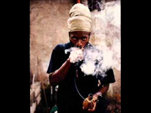 Sleduj Capleton - Galong Galong na YouTube