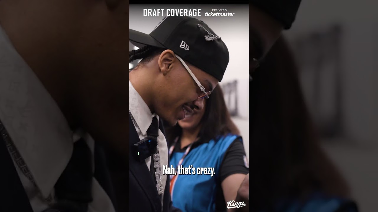 "that's love, for sure." 💜 Darius gets a peek of Kings' fans passion. Presented by @ticketmaster
