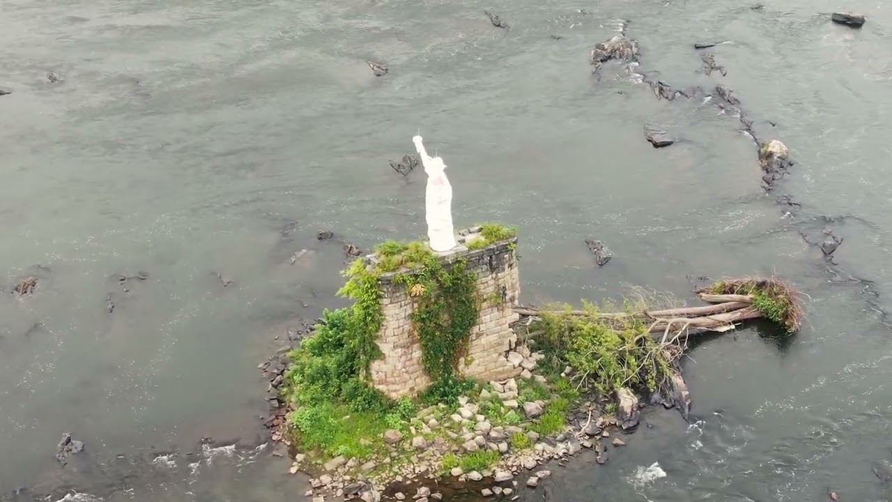 Get a drone’s eye view over ministatue liberty along the Susquehanna