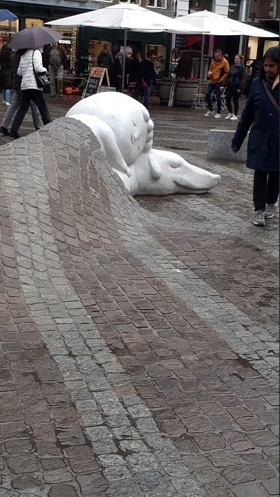Nello & Patrasche, A Dog Of Flanders Monument Antwerp