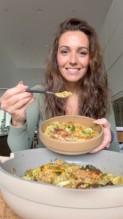 I can’t stop making Lemon Chicken Broccoli Couscous 🍋🥦🍗 #shorts
