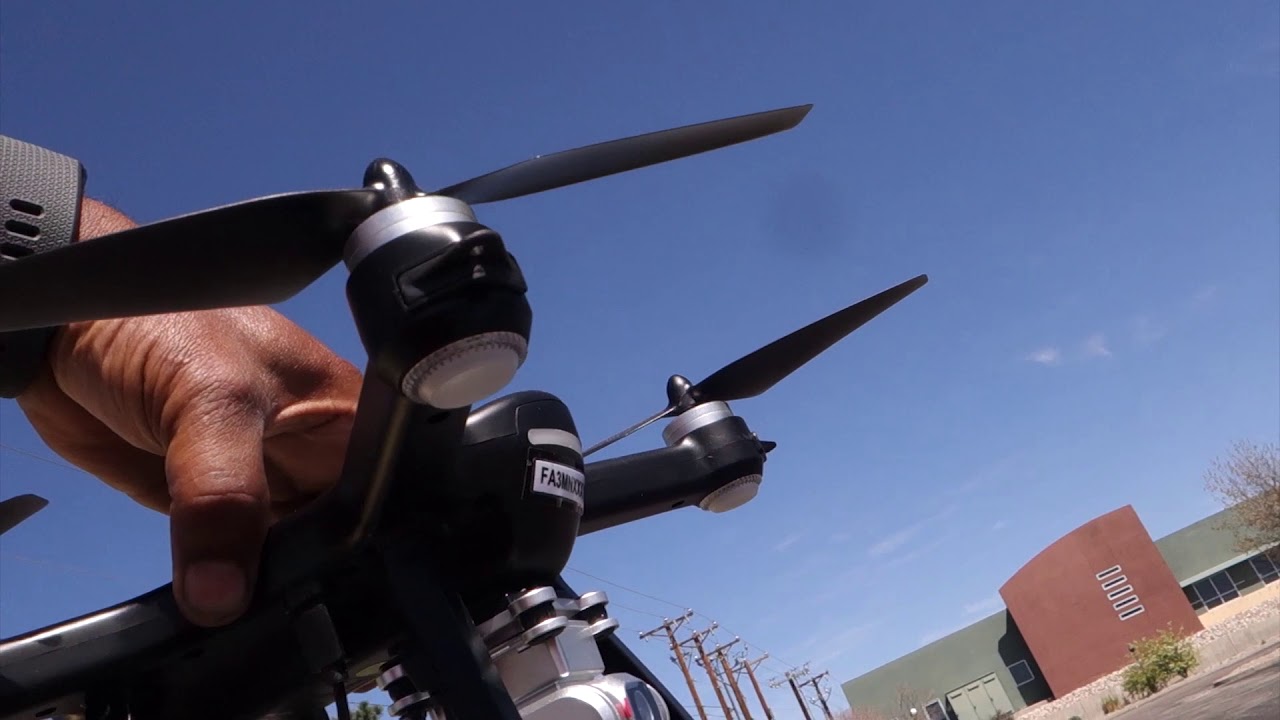 Software setup and initial flight with my Holy Stone HS700D drone. Part 2 of 3. - VOTD