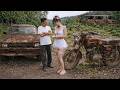 [FAST VIDEO] Talented girl restores old Toyota Hilux and Minsk motorbike abandoned for 25 years.