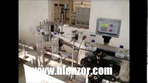 Automatic PET Bottle Wrap Around Label Applicator Machine