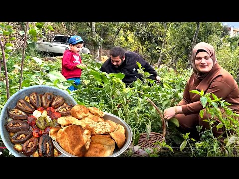 مونة البيت على أصولها عملنا مكدوس ومحشي لذيذ من خير الأرض