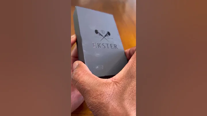 @CB.LuxuryVegas Unboxing a Fresh New Leather Smart Wallet #shorts