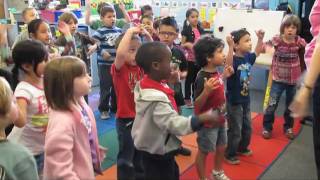 OO Monkey song - Sounds Fun Phonics Program