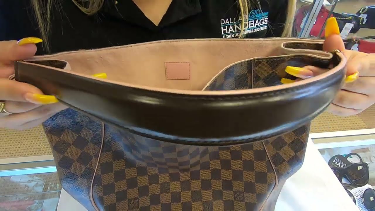 Louis Vuitton Duomo Hobo in Damier Ebene - SOLD  Louis vuitton, Damier,  Authentic louis vuitton