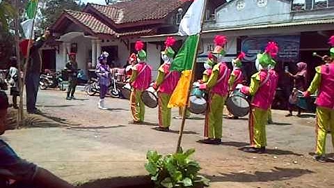 Tobat maksiat ala drum band magelang