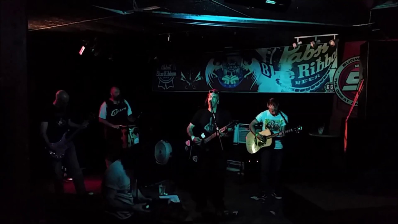 Chuck Mosley - Bella Donna/Death March (feat. King Chivas) Live at Cherry Street Station, CT 7-26-17