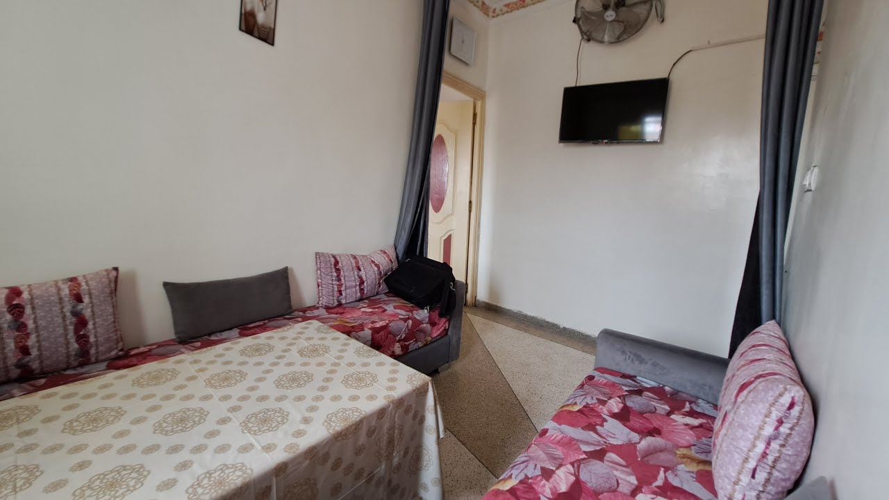 شقةب 10 مليون للبيع وعلى المباشر همزة الخوت وراه الحماق غير لمبغاش يسكن اجي تشوف