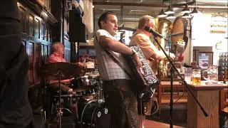 Blue Skirt Waltz (Sukynku) - Matt Tolentino and Trio